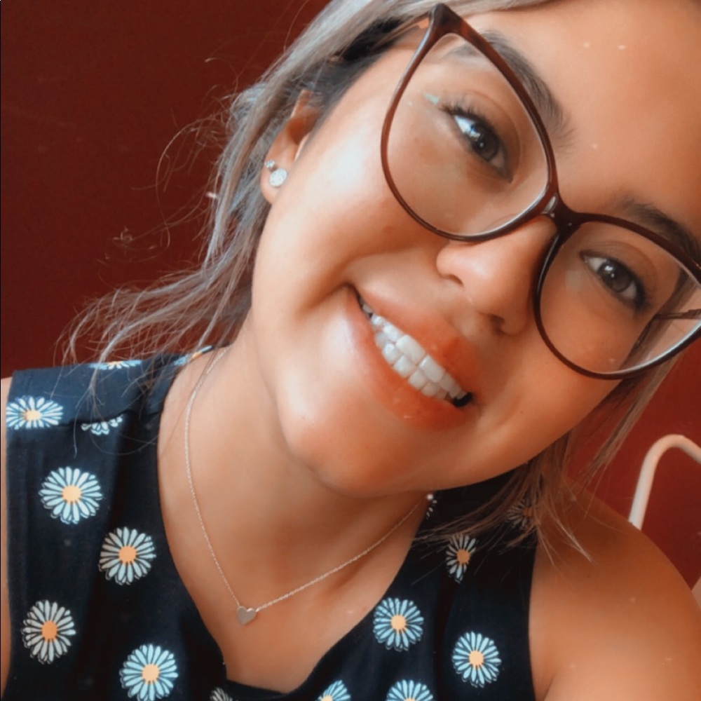 Meet your Posher, Aileen